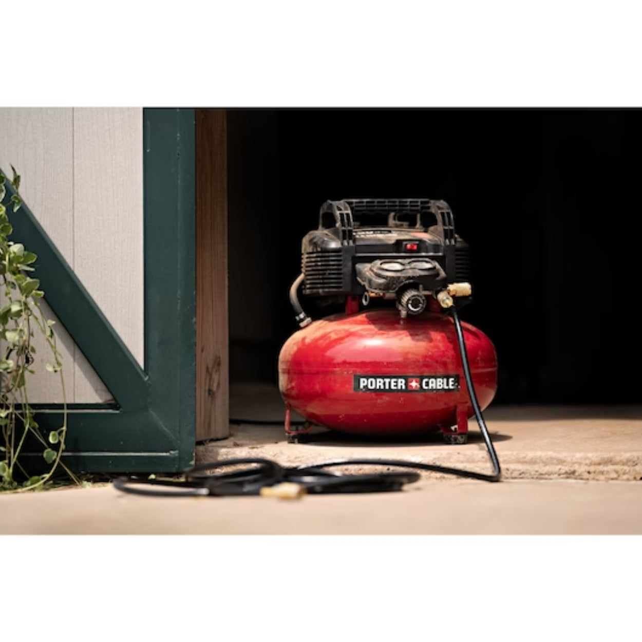 6-Gallon Oil-Free Pancake Compressor 0.8HP 6-Gallon Oil-Free Pancake Compressor 0.8HP